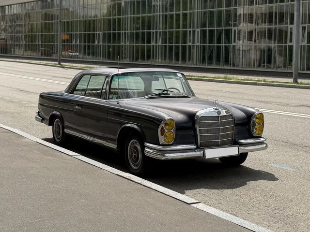 Mercedes-Benz W111 — фото 2